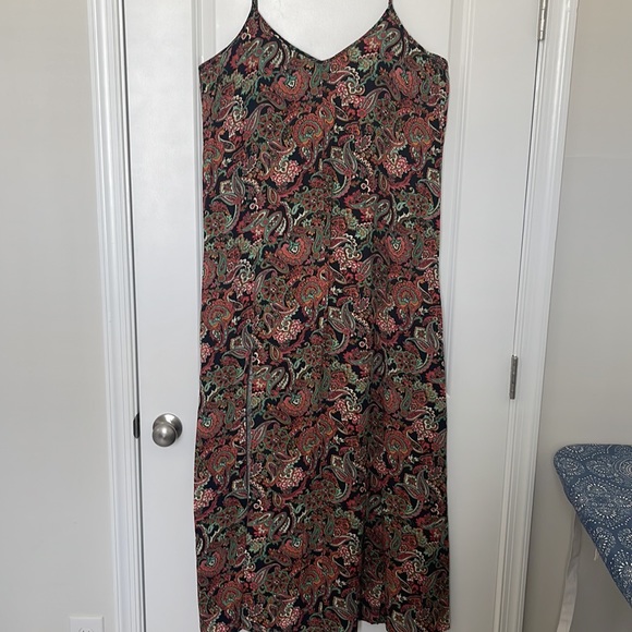 Forever 21 Spaghetti Strap Maxi Dress - Picture 5 of 12
